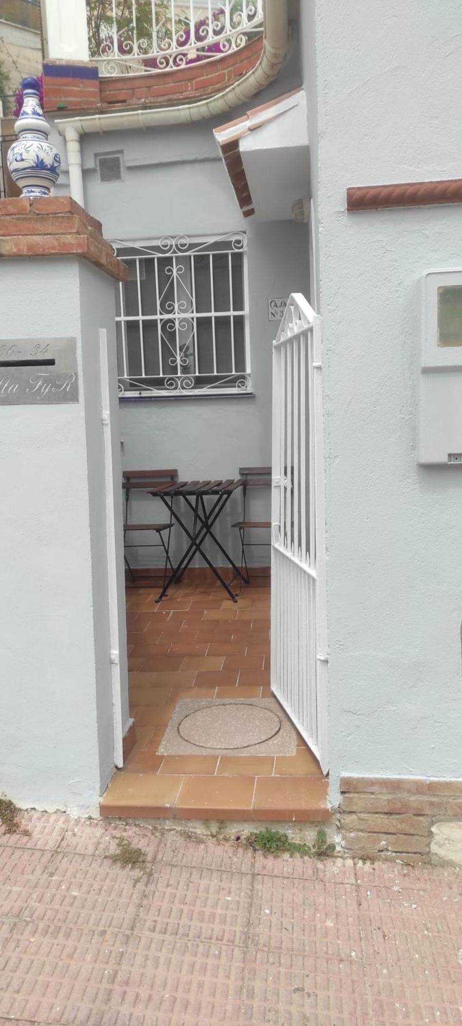 Lovely Apartment In Pedregalejo Malaga Exterior photo