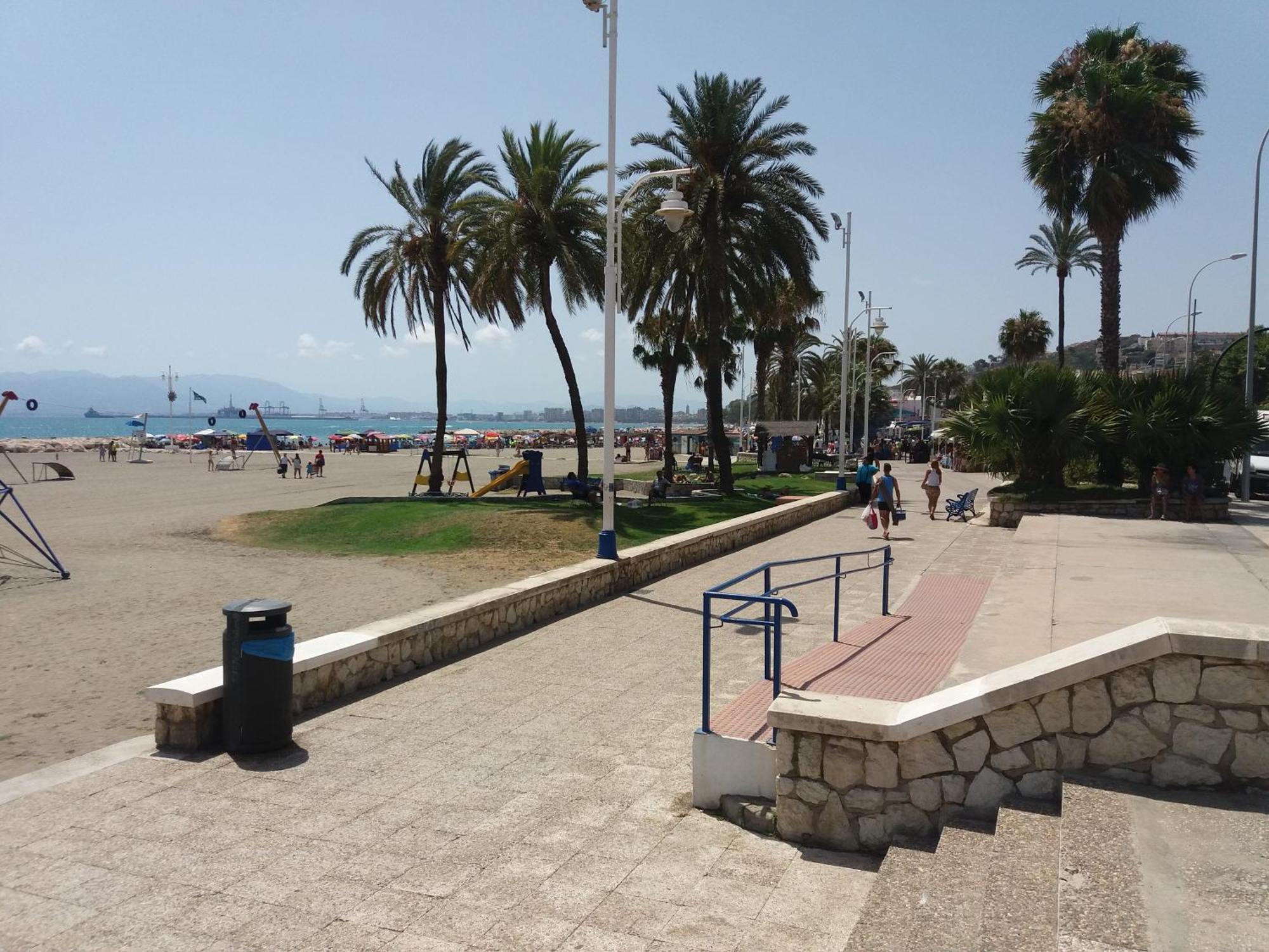 Lovely Apartment In Pedregalejo Malaga Exterior photo
